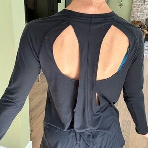 Under Armour loose fit top